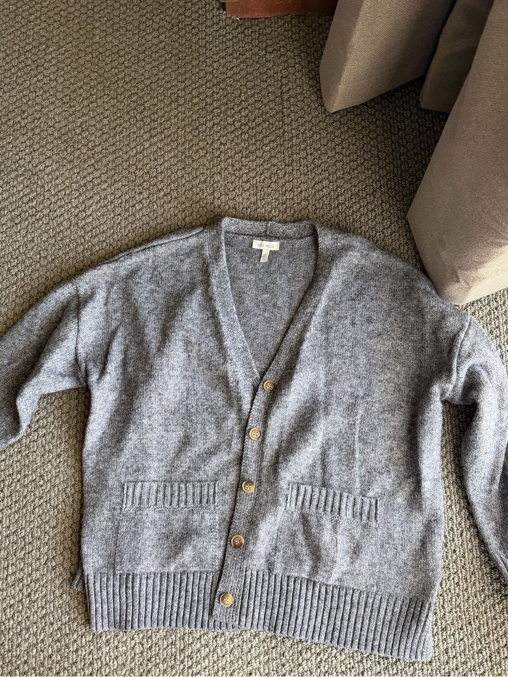 Ella Moss Heather Gray V-Neck Button Front Cardigan